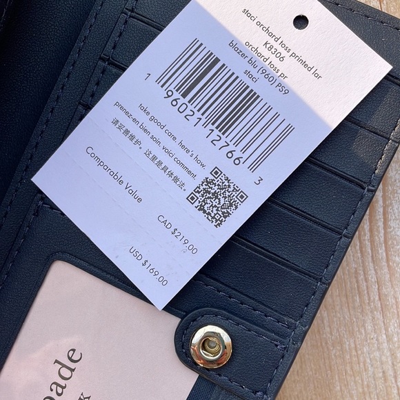 Kate Spade New York Wallet in Orchard Toss NWT - Picture 7 of 7